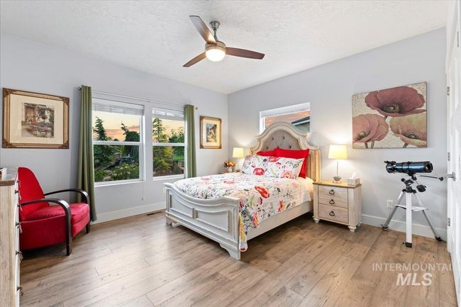 22962 Signature Pointe Ln, House other with 4 bedrooms, 3 bathrooms and 4 parking in Wilder ID | Image 35
