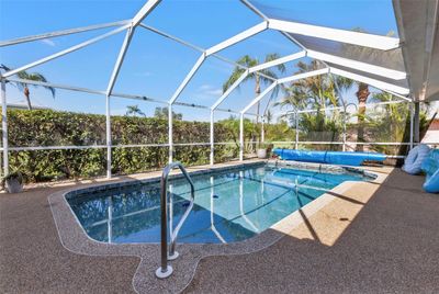 167 Mocha Court, House other with 3 bedrooms, 2 bathrooms and null parking in Punta Gorda FL | Image 3