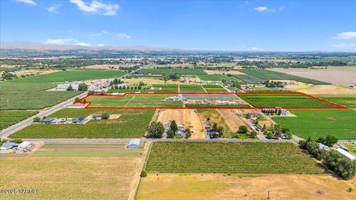 nka W Wapato Rd/Ashue Rd Rd, Wapato, WA, 98951 | Card Image