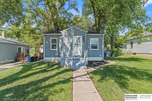 2004 Jefferson St, Bellevue, NE, 68005-5008 | Card Image