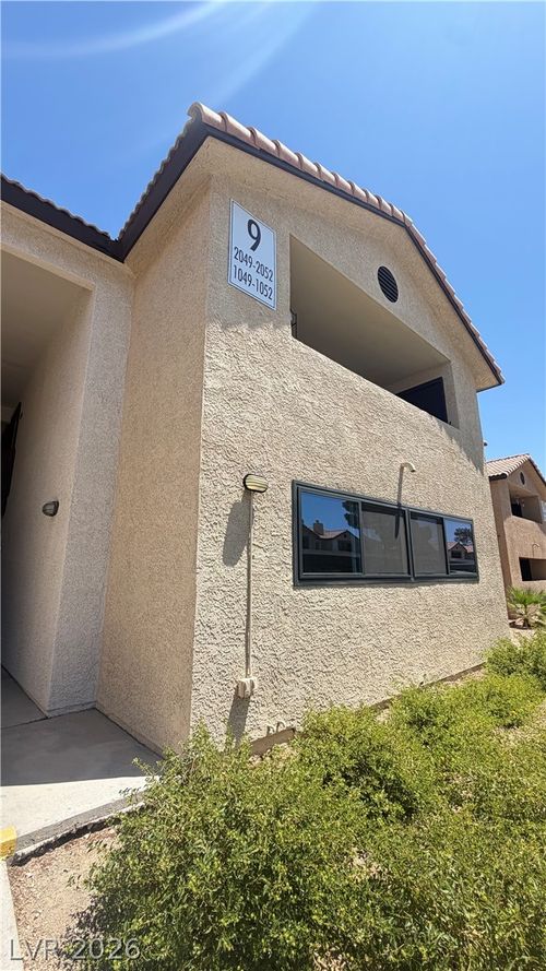 1052-2451 N Rainbow Blvd, Las Vegas, NV, 89108-4502 | Card Image