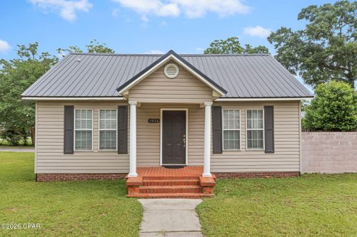 1016 10th Ave, GRACEVILLE, FL, 32440-1908 | Card Image