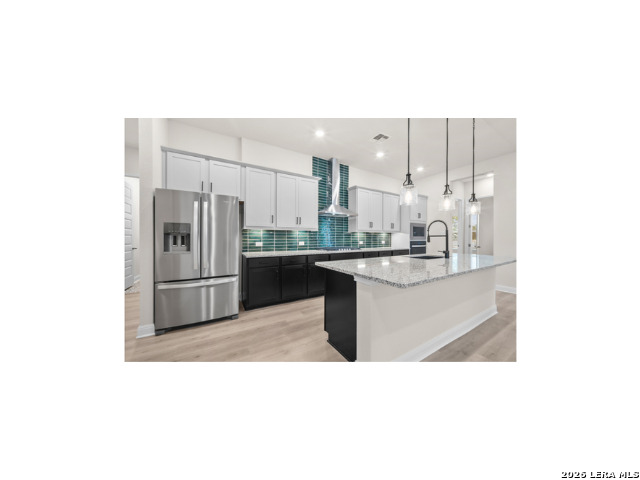 Residential in Universal City 2