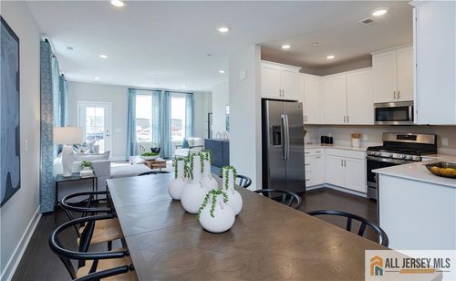 164 Leona Stewart Ln, PENNINGTON, NJ, 08534-3013 | Card Image