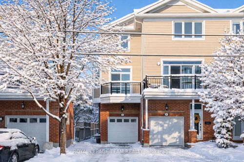 1512 Clementine Boulevard, Billings Bridge - Riverside Park and Area, ON, K1H8E9 | Card Image