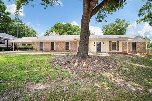 4124 Chisha Dr, Saraland, AL, 36571-9563 | Card Image