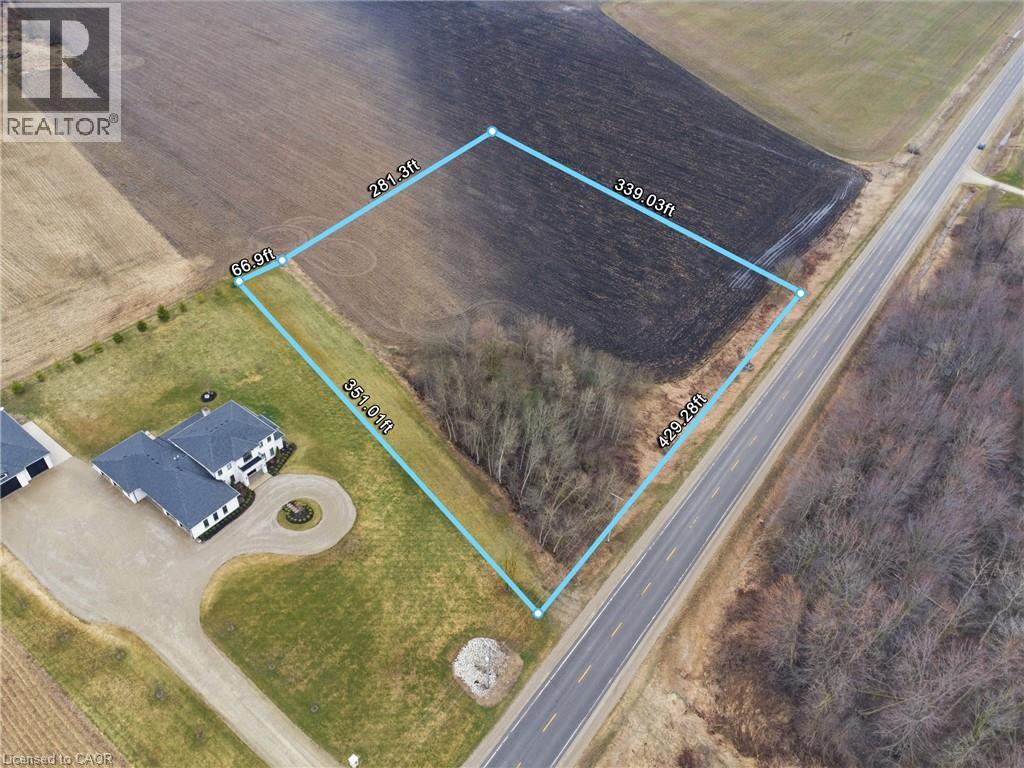 Land in Mapleton