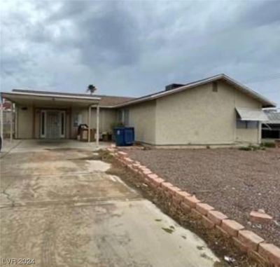 6733 E Carey Avenue, House other with 3 bedrooms, 2 bathrooms and null parking in Las Vegas NV | Image 1