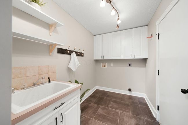 5786 Middleby Dr, House other with 4 bedrooms, 3 bathrooms and null parking in Hilliard OH | Image 42