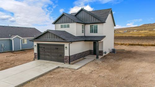 211 E 900 N, Garland, UT, 84312 | Card Image