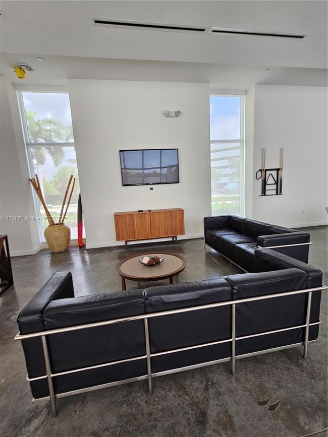 APT-2202 - 15051 Royal Oaks Ln, Condo with 2 bedrooms, 3 bathrooms and null parking in North Miami FL | Image 44