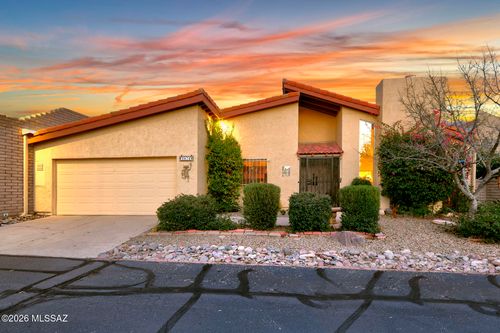 5674 N Camino Del Sol, Tucson, AZ, 85718 | Card Image