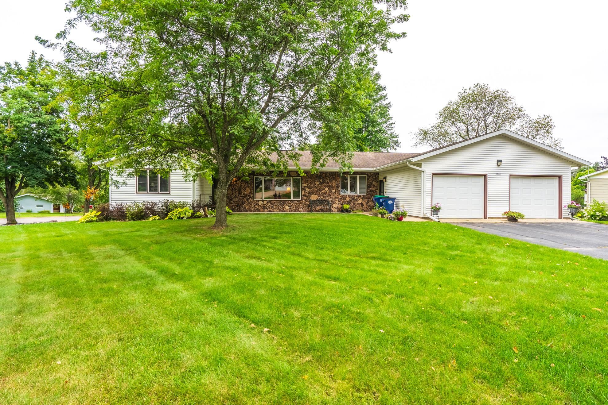 Springdale Ave, Wausau, WI 54401