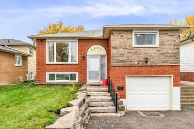 3321 Monica Dr, House other with 3 bedrooms, 3 bathrooms and 3 parking in Mississauga ON | Image 1