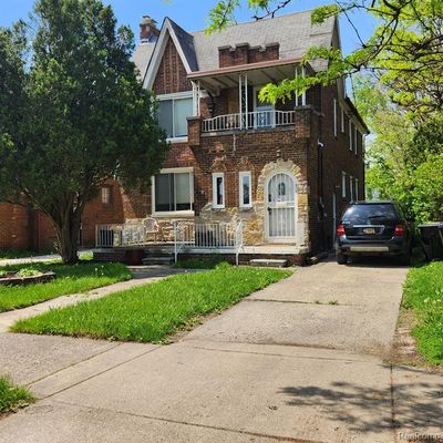 14697 Winthrop Street, Home with 0 bedrooms, 2 bathrooms and null parking in Detroit MI | Image 3