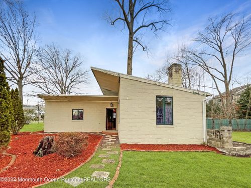 1063 Lafayette Ave Ext, Hawthorne, NJ, 07506-2209 | Card Image