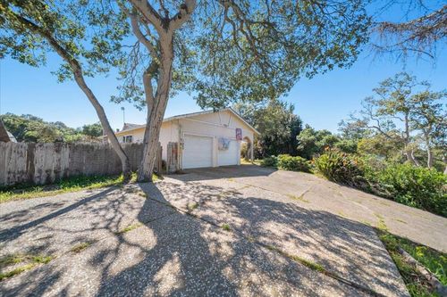 15400 Oak Hills Dr, Salinas, CA, 93907-1118 | Card Image