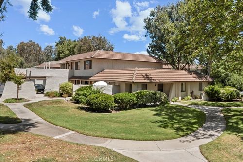 1184 Landsburn Cir, Westlake Village, CA, 91361-3728 | Card Image