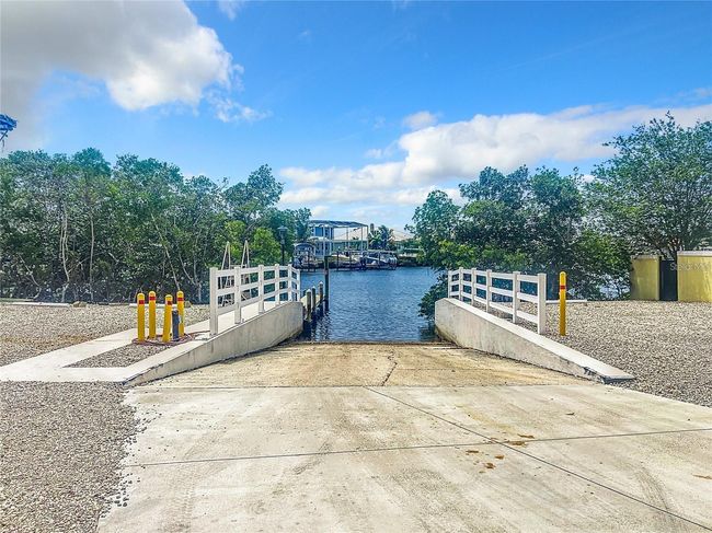 private community beach | Image 22