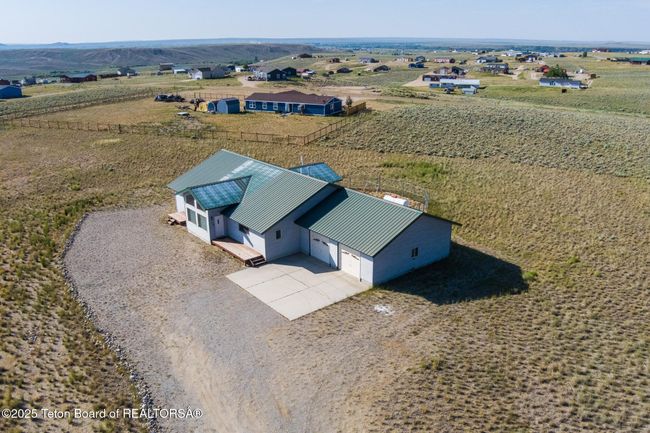 12 Osage Path Trail, House other with 3 bedrooms, 2 bathrooms and null parking in Boulder WY | Image 28