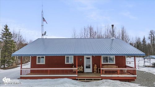 39728 S Leroy Davie'S Rd, Talkeetna, AK, 99676 | Card Image