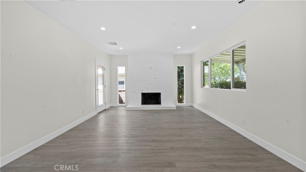 Residential Lease in Glendale 5