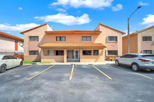 apt-201-7870 W 29th Way, Hialeah, FL, 33018-7260 | Card Image