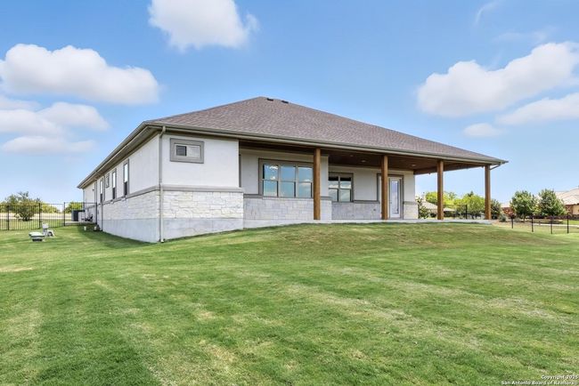 450 Peck St, House other with 4 bedrooms, 3 bathrooms and null parking in Kyle TX | Image 32