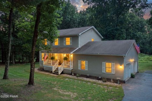 116 Oak Ridge Dr, Milford, PA, 18337-9451 | Card Image