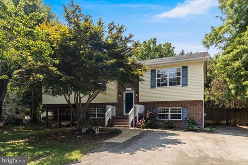 419 Grover Ln, LUSBY, MD, 20657-4116 | Card Image