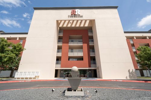 unit-413-17902 La Cantera Pkwy, San Antonio, TX, 78257-2003 | Card Image