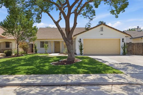 14425 Wildheather Ave, Bakersfield, CA, 93314-9717 | Card Image
