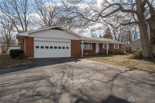 2090 Grange Hall Rd, Beavercreek, OH, 45431-2342 | Card Image