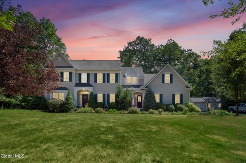 8 Tansey Ct, Wynantskill, NY, 12198-7802 | Card Image