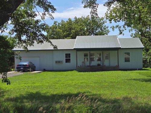 14049 75th Rd, Winfield, KS, 67156-6740 | Card Image