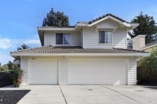 5570 Country View Dr, El Sobrante, CA, 94803-7301 | Card Image