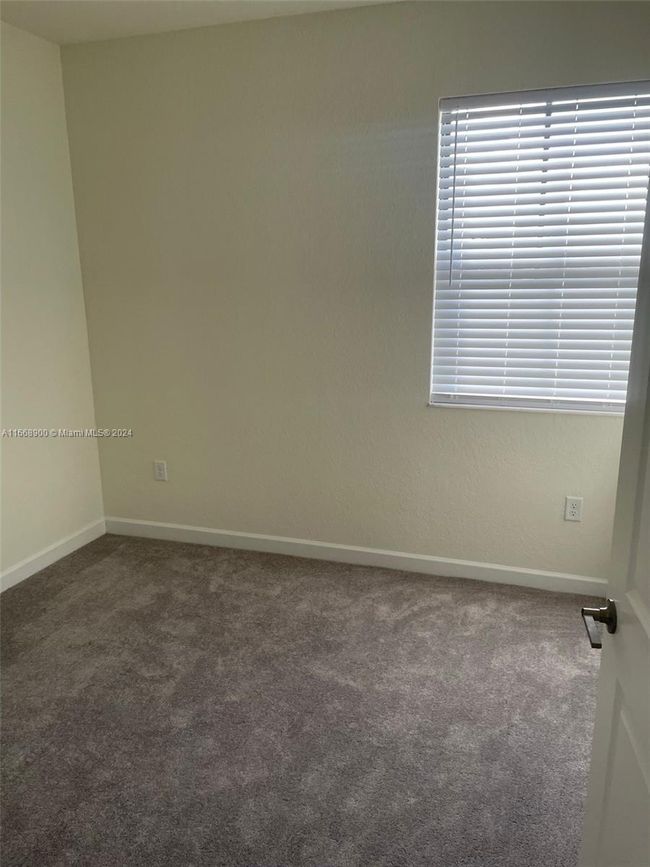3415 W 112 Th Ter, Townhouse with 3 bedrooms, 3 bathrooms and null parking in Hialeah FL | Image 12