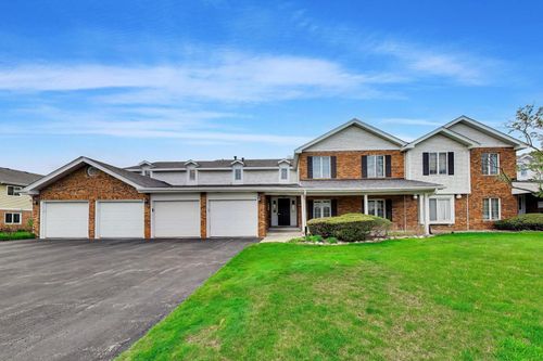 d-7230 S Adams St, Willowbrook, IL, 60527-7529 | Card Image