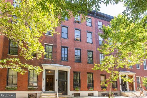 2r-1817 Pine St, PHILADELPHIA, PA, 19103-6656 | Card Image