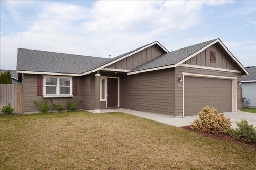 12424 W 2nd Ave, Airway Heights, WA, 99001-5067 | Card Image