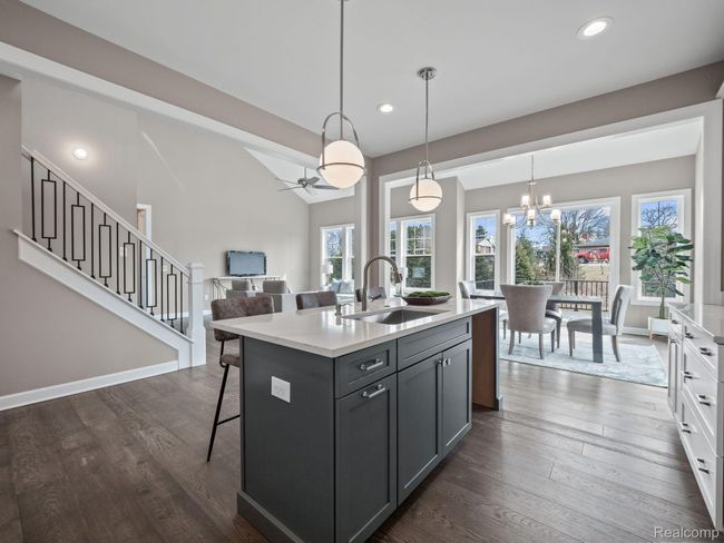 Kitchen | Image 10