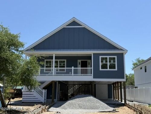 108 Ne 64th St, Oak Island, NC, 28465-4643 | Card Image