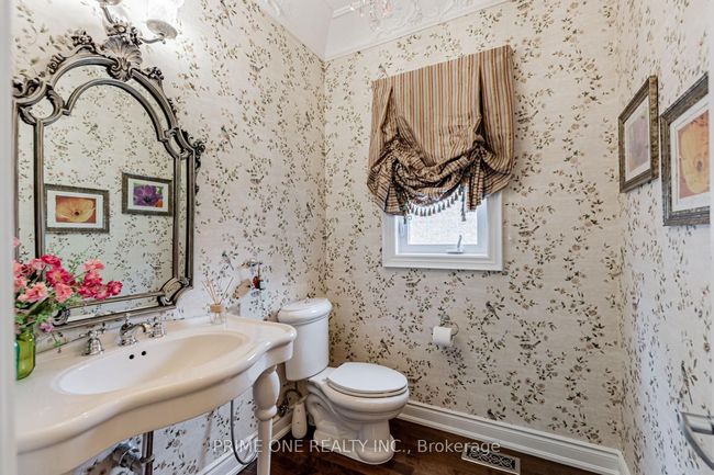 19 Ridgestone Dr, House other with 6 bedrooms, 5 bathrooms and 6 parking in Richmond Hill ON | Image 17