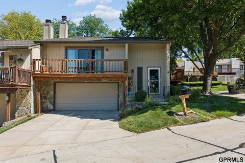 9362 Decatur Plaza, Omaha, NE, 68114 | Card Image