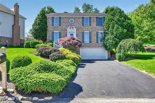 111 Creekside Ct, Venetia, PA, 15367-1384 | Card Image