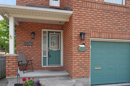 56 Roseanne Lane, Gloucester, ON, K1B1C2 | Card Image