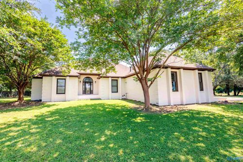 601 County Road 226, Moulton, AL, 35650-6400 | Card Image