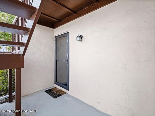 9-a-2601 Sand Trap Ln, Melbourne, FL, 32935-3570 | Card Image