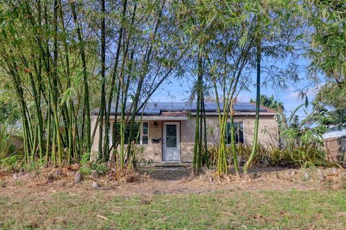 2255 15th Ave N, ST PETERSBURG, FL, 33713-5617 | Card Image