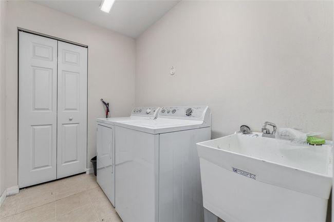 1955 Nw 50 Th Cir, House other with 4 bedrooms, 2 bathrooms and null parking in OCALA FL | Image 47